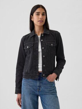 Gap black wash denim jacket – size M